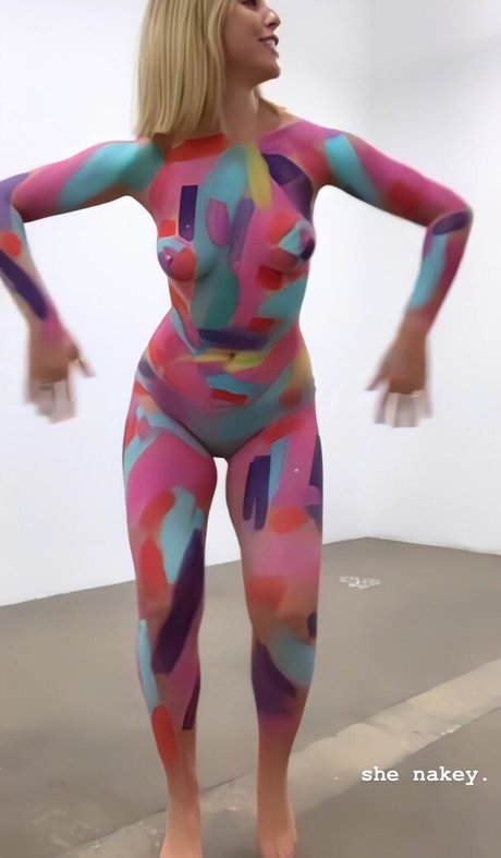 Chessie King アート女優 画像