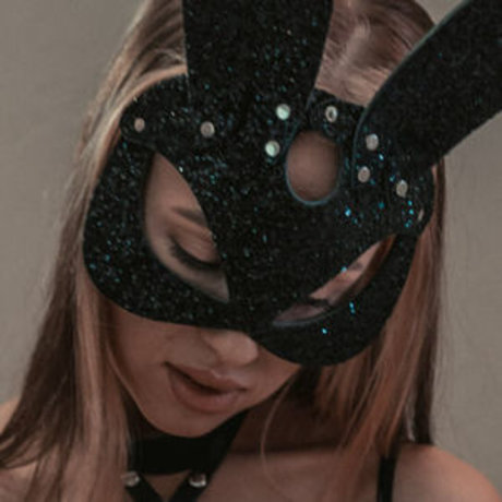 Angelina Kuznetsova 可愛い女優 写真