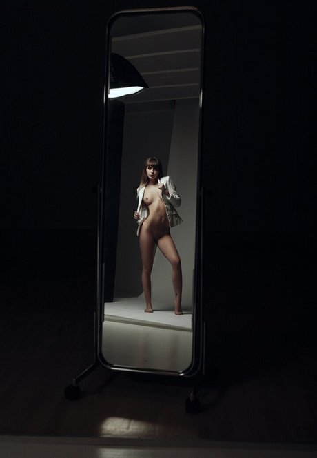 黒檀の偽おっぱいオンリーファンズ ホット ギャラリー