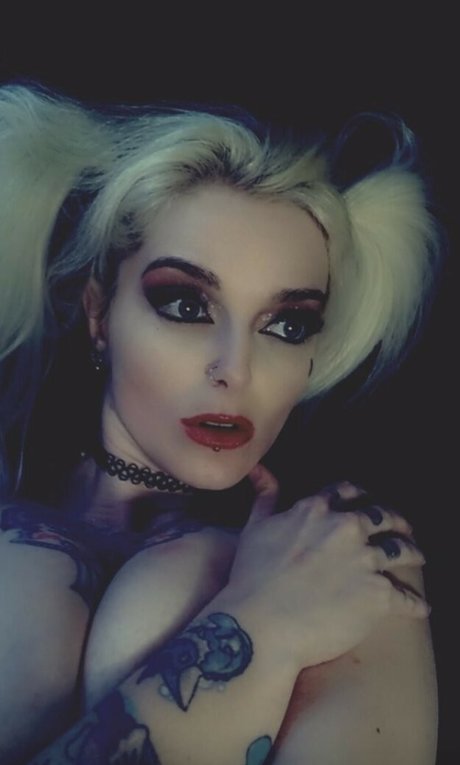 Gothicsushii 素敵なモデル 写真