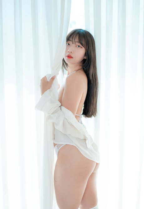 welsh koby セクシー女優 写真