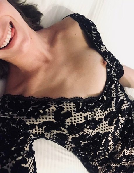 美しい顔のオンリーファンズ 無料xxx 写真