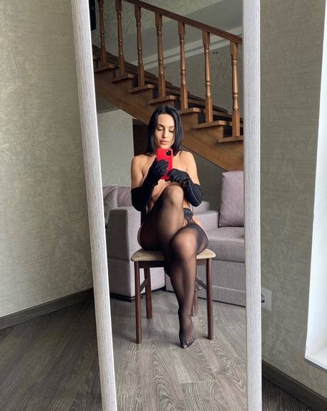 Helenka Demidova かわいいモデル 画像