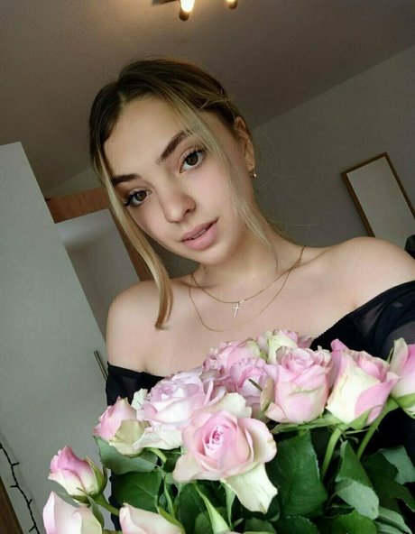 monica01 03 かわいいモデル 画像