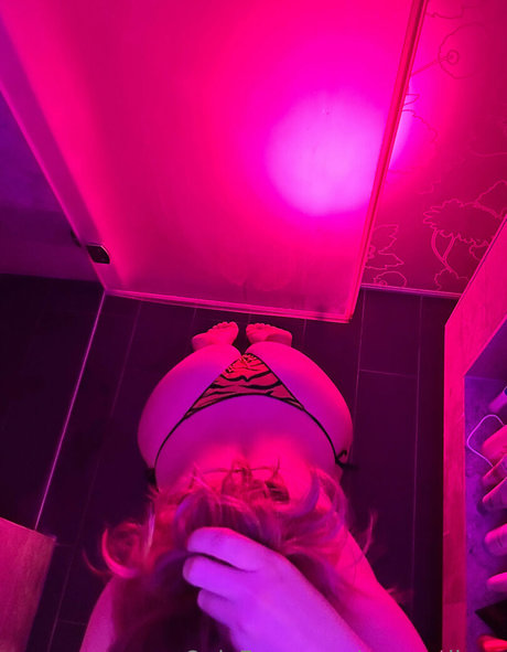 amyxwilson ヌード女優 ギャラリー