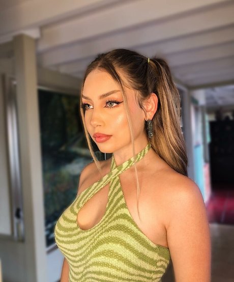 trivitv セクシー女優 画像