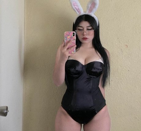 Alejandra Duran 裸モデル 画像