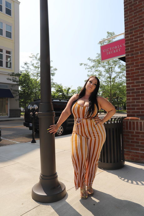 ママオンリーファン ホットxxx 写真