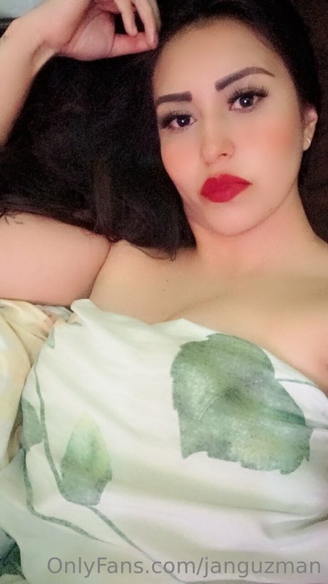 Janeth Guzman ポルノスター 裸 写真