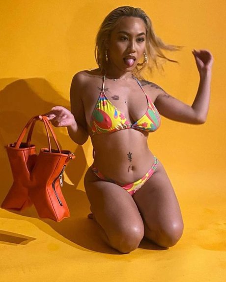 Victoria Kuang 独占ポルノスター 画像