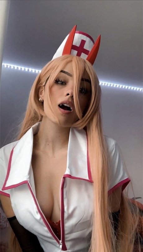 クソなオンリーファンズ セクシー 画像