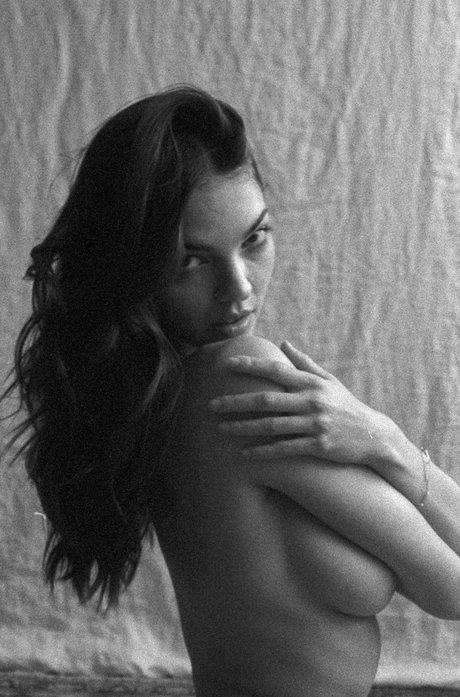 美しいティーンオンリーファン 無料 アーカイブ