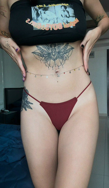 Lyasheva xxx女優 画像