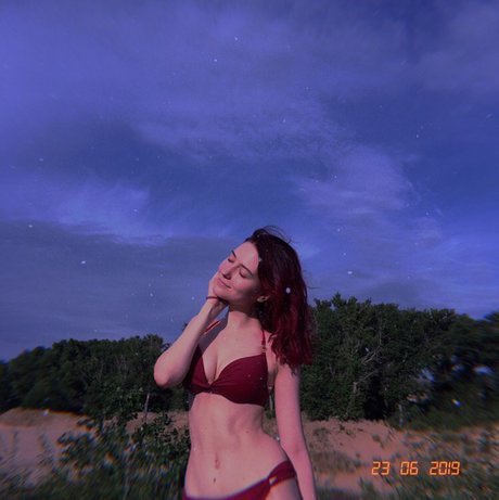 Pumpur mur ヌードのポルノスター 画像