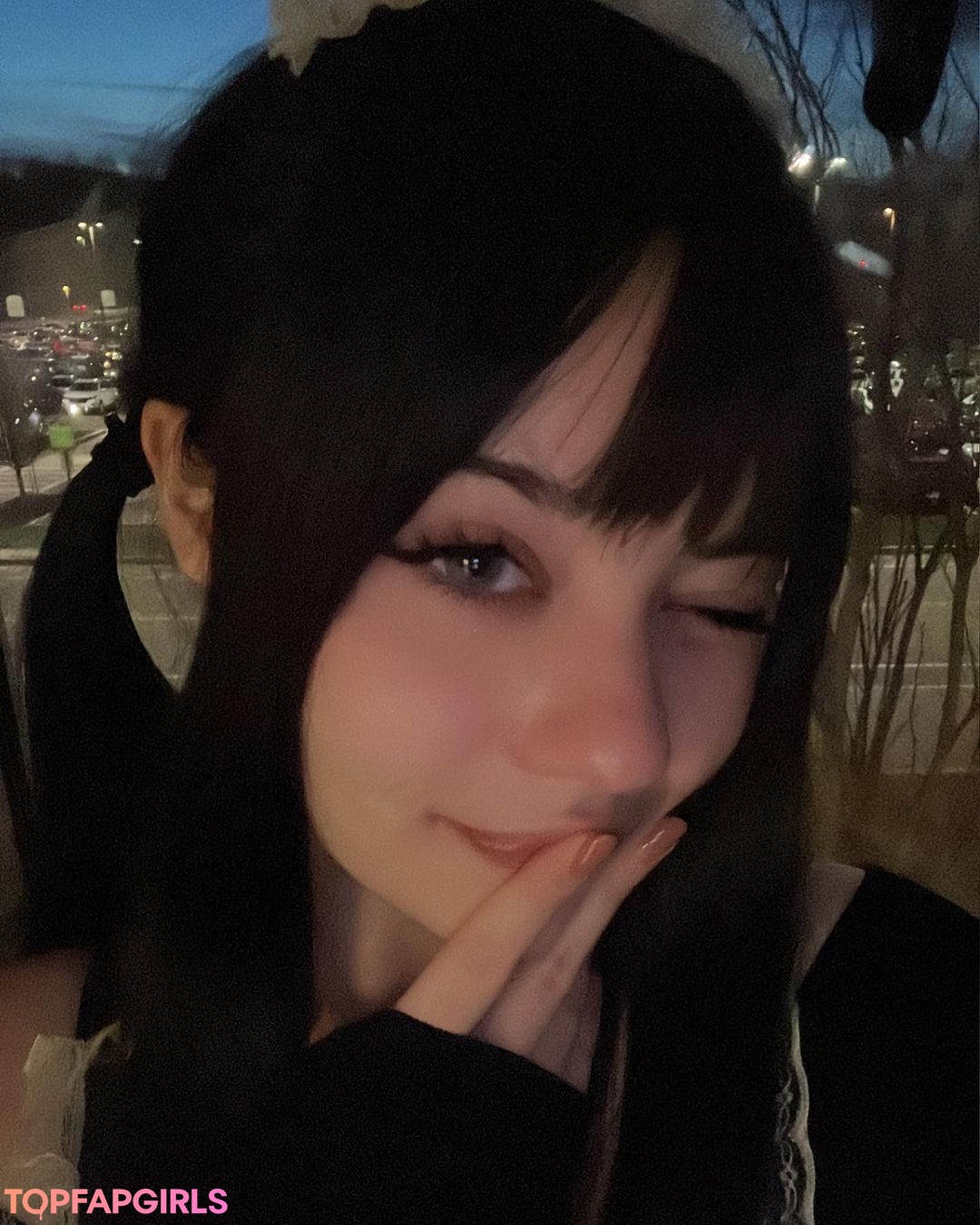 曲線美のレズビアンオンリーファンズ xxx ギャラリー