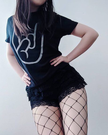 Hailly Senpai ポルノスター エロティック ギャラリー