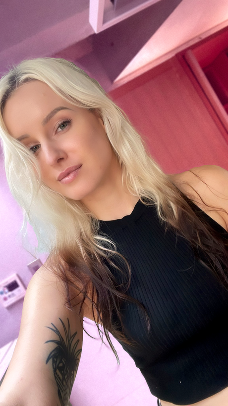 Sonja Reid HDモデル 写真