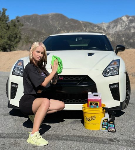 Sonja Reid 裸のスター 写真