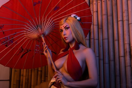 Natasha Roik セックスモデル 写真