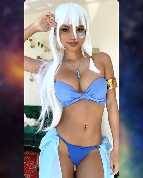 Alyssa Silos ポルノスター セクシー アーカイブ