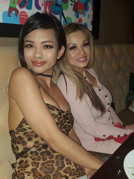 Alyssa Silos ホットなモデル アーカイブ