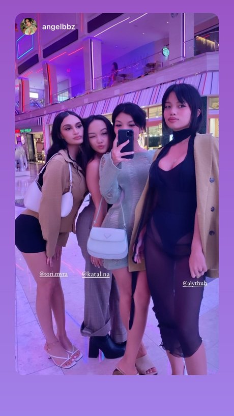 Alyssa Silos 素敵な女優 写真