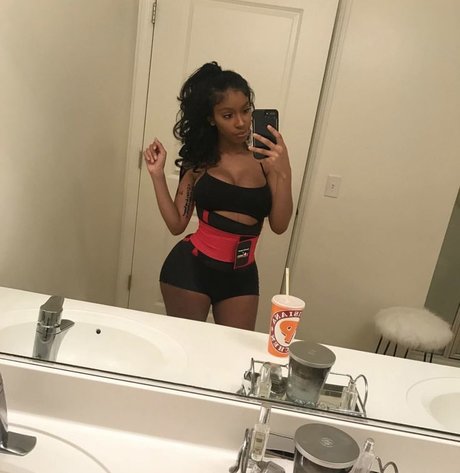 オンリーファンズを舐める ホットセックス ギャラリー