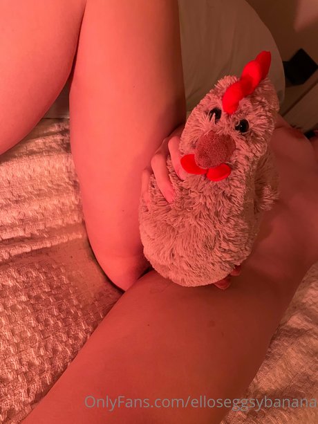 ぽっちゃりゴスオンリーファンズ 無料ヌード 写真