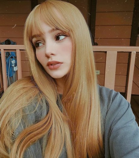 Pixiecatt セクシーなポルノスター 画像