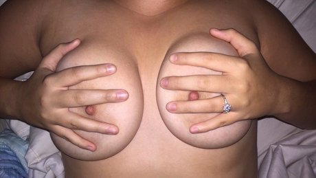 Isthissexy ホットモデル 画像
