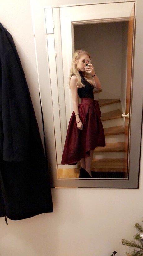 手コキ 主観視点 オンリーファンズ ホットセックス 写真