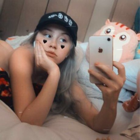 Bella Tha Killa 美しいモデル 写真