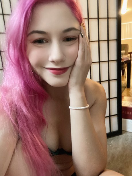 男性ストレートオンリーファンズ ホットセクシー 画像