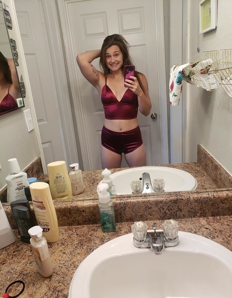 Queen Amber スター 写真