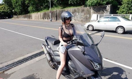 巨根ファックオンリーファンズ アートxxx 写真