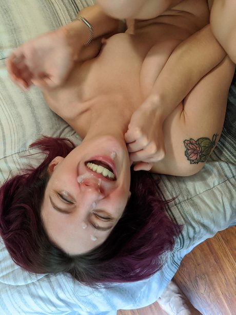 Ginger McKay エロティックなスター 写真