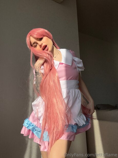 Lettyflame ヌードスター 写真