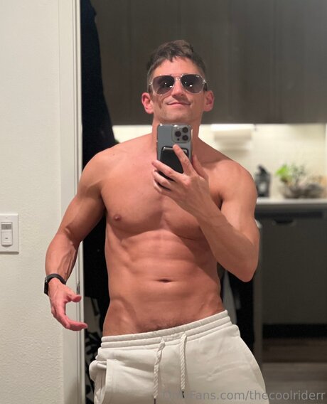 Thecoolriderr 美しい女優 写真