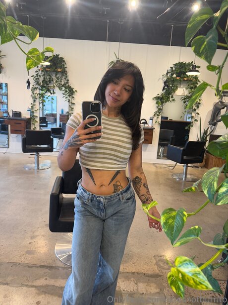 アジアンシスターオンリーファンズ ホットセックス 画像