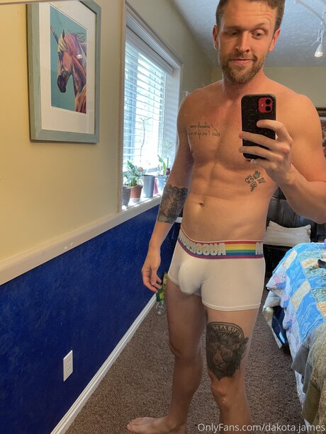 Daxx James トップモデル 画像