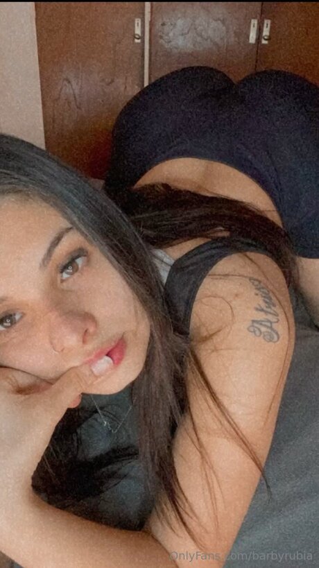 Barbyrubia アダルトスター 写真