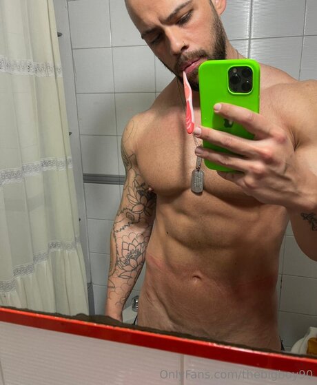Thebigboy90 セックスモデル 画像