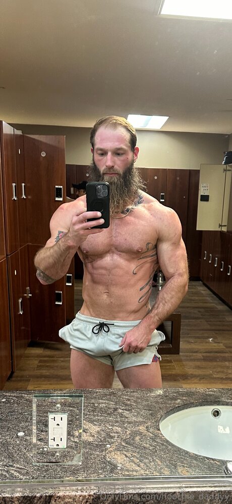 Hoochie Daddyy アダルトスター 画像