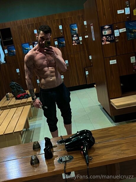 Manuelcruzz セクシーなスター 写真