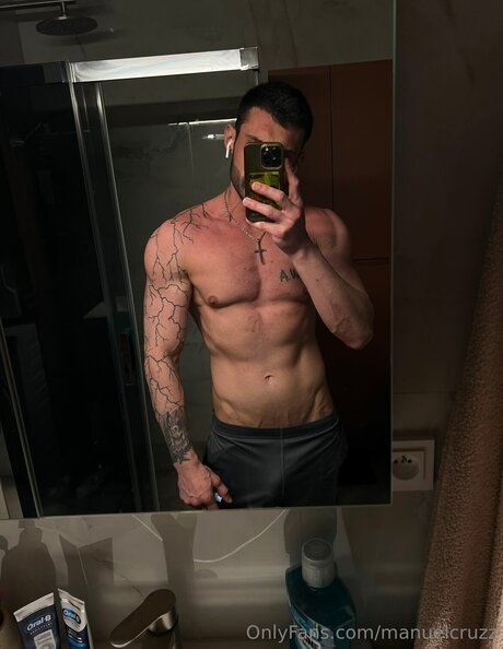 Manuelcruzz かわいいポルノスター 画像