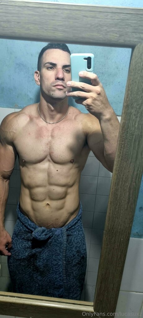 黒檀シーメールオンリーファンズ アートxxx 写真