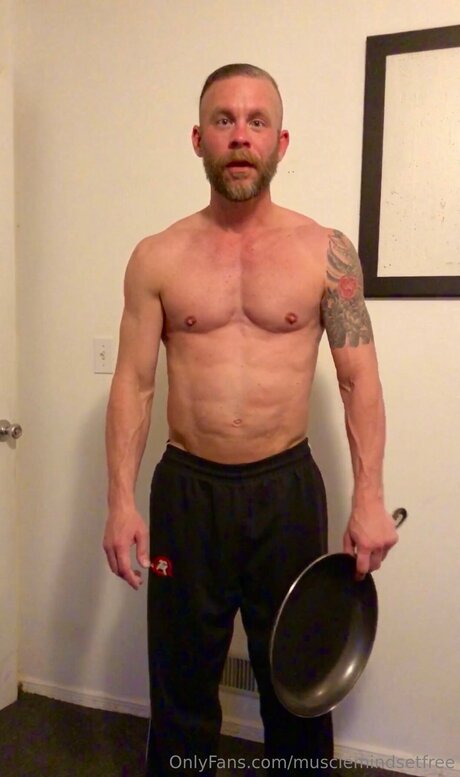 Musclemindsetfree 高品質モデル 写真