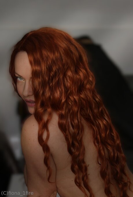 Fiona 1fire ポルノスター 写真