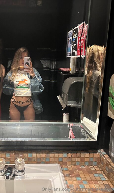 Cutesmartnudegirl 完璧なスター 写真