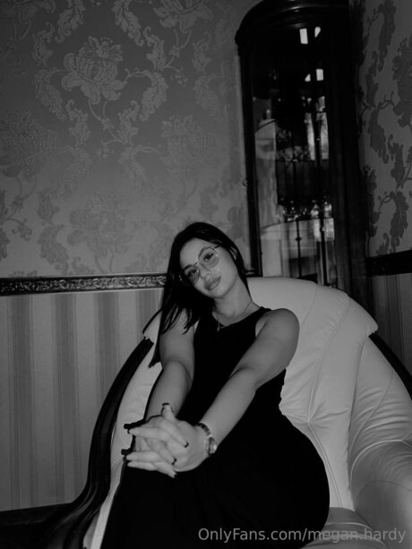 熟女フェラチオオンリーファンズ ホットセクシー ギャラリー